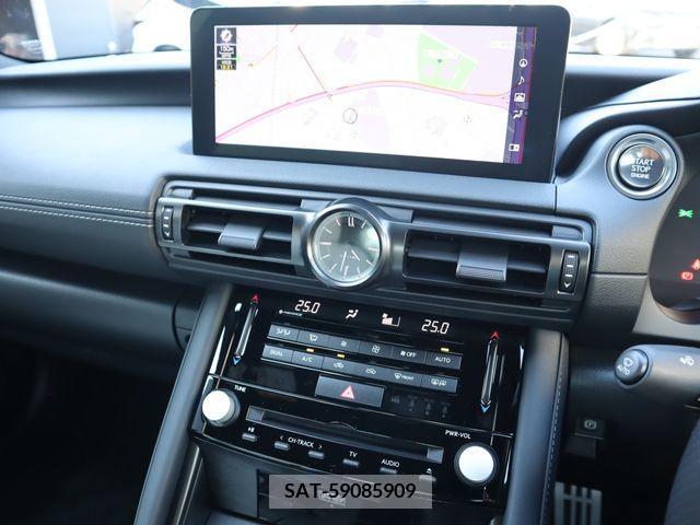 Lexus IS 2022-11 362843-13
