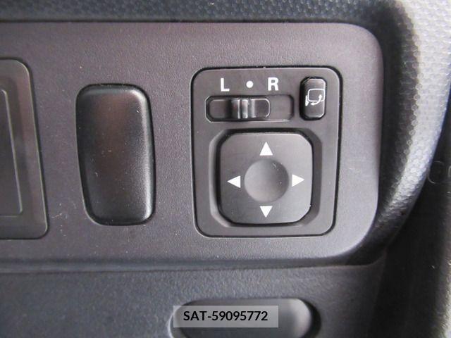 Mitsubishi EK SPORT 2012-07 304938-12