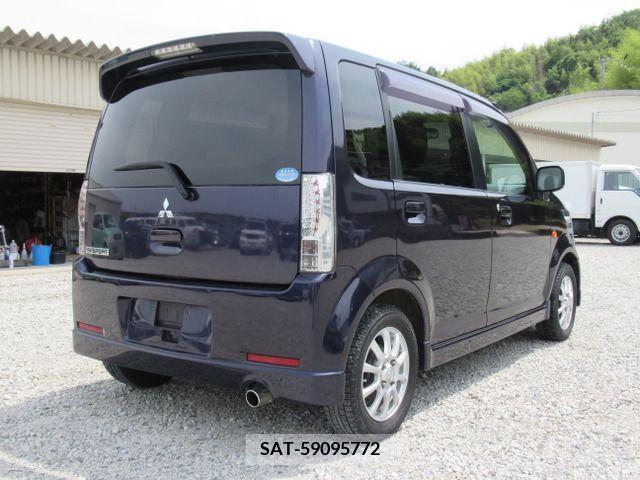 Mitsubishi EK SPORT 2012-07 304938-7