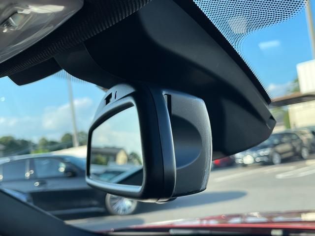 Bmw 3 SERIES 2017-12 183086-19