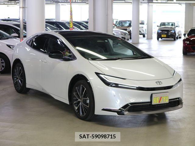 Toyota PRIUS 2023-06 333063-3