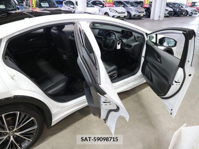 Toyota PRIUS 2023-06 333063-10