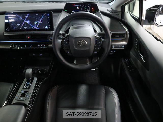 Toyota PRIUS 2023-06 333063-9