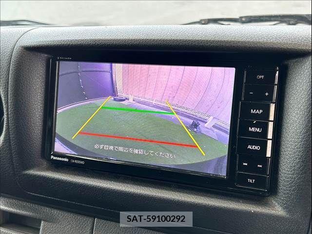 Nissan NV350 Caravan 2019-01 331359-3