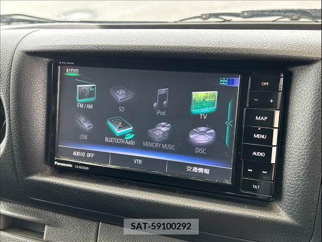 Nissan NV350 Caravan 2019-01 331359-2