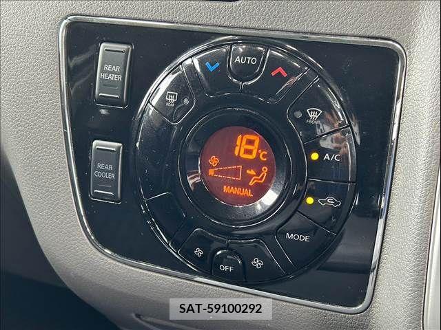 Nissan NV350 Caravan 2019-01 331359-4