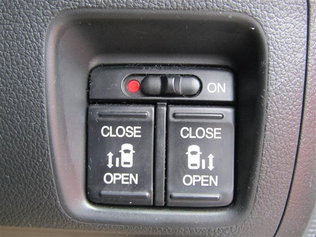 Honda N BOX CUSTOM 2013-10 10857-4