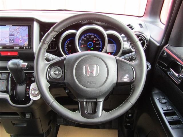 Honda N BOX CUSTOM 2013-10 10857-10
