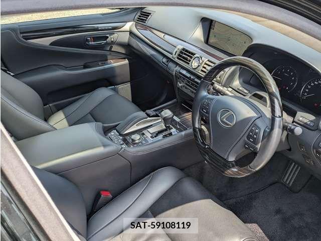Lexus LS 2016-11 334386-8