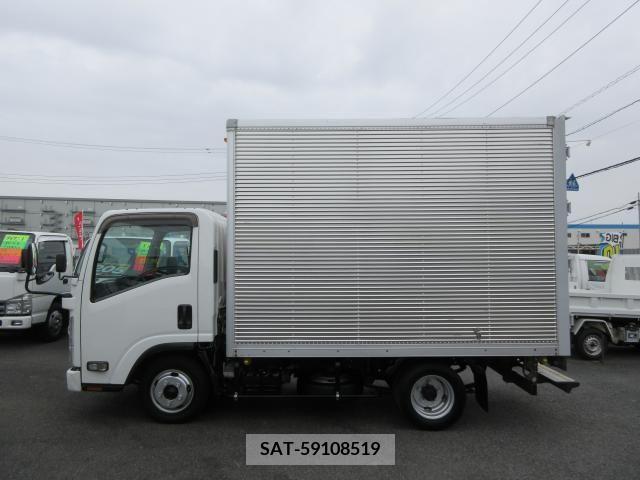 Isuzu ELF TRUCK 2017-07 297086-4