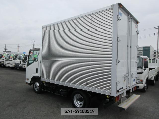 Isuzu ELF TRUCK 2017-07 297086-8