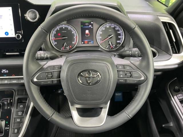 Toyota NOAH 2023-06 193719-12