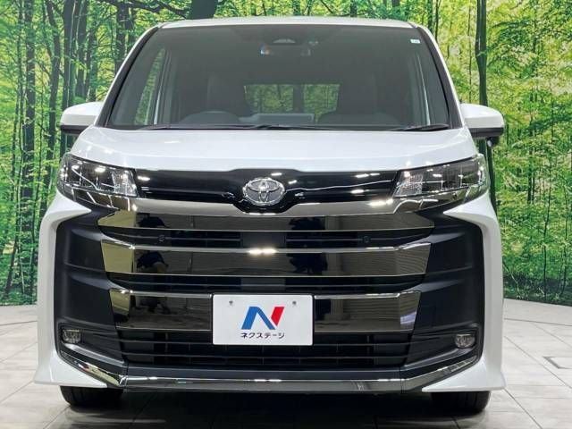 Toyota NOAH 2023-06 193719-15