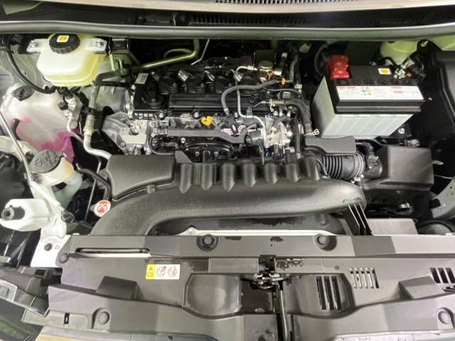 Toyota NOAH 2023-06 193719-18