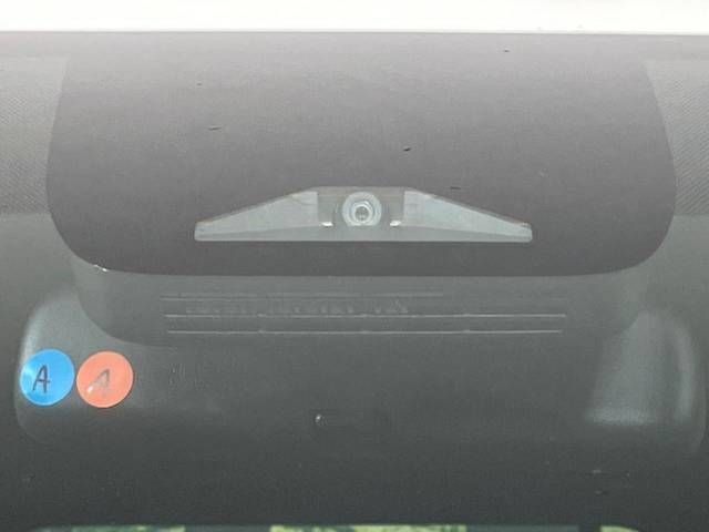 Toyota NOAH 2023-06 193719-4