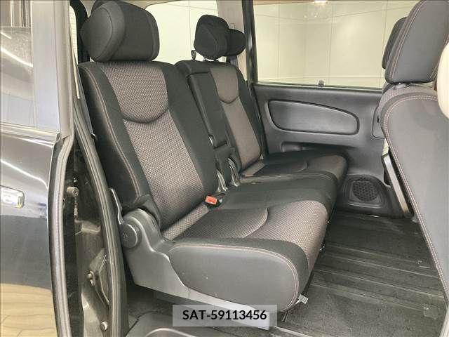 Nissan SERENA 2011-09 284267-11