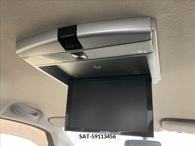 Nissan SERENA 2011-09 284267-5
