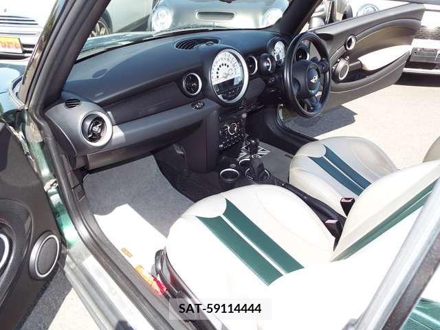 Bmw MINI 2011-06 250696-8