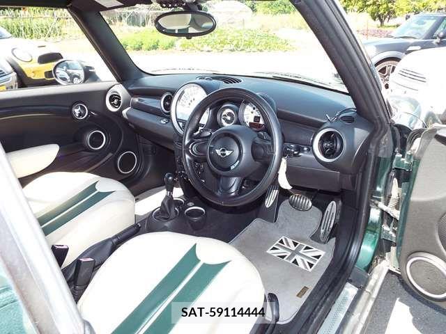 Bmw MINI 2011-06 250696-6