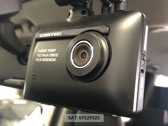 Toyota VOXY 2013-08 395028-1