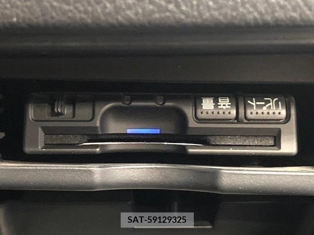 Toyota VOXY 2013-08 395028-12