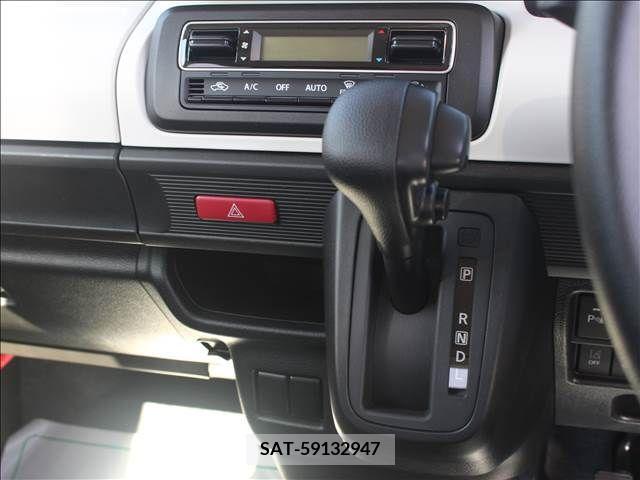 Suzuki SPACIA 2023-09 254943-18