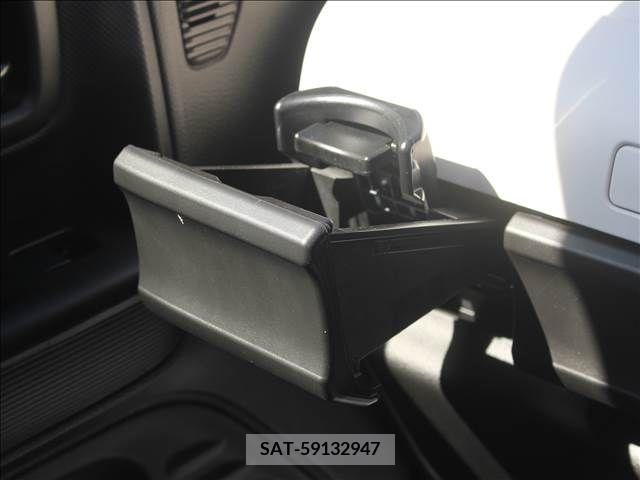 Suzuki SPACIA 2023-09 254943-27