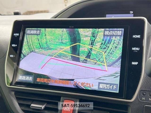 Toyota VOXY 2019-01 380068-4