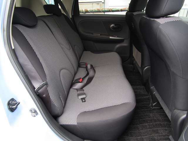 Nissan NOTE 2007-07 22665-4
