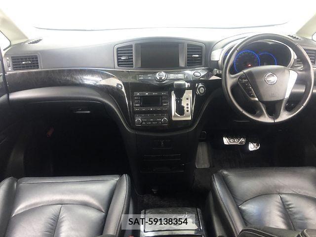 Nissan ELGRAND 2010-10 297135-1