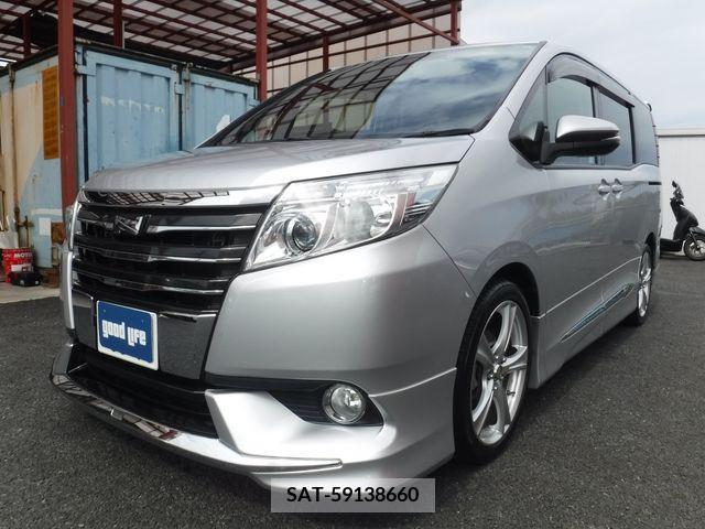 Toyota NOAH 2015-03 336437-2