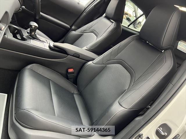 Lexus UX 2019-12 275948-14