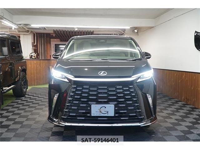 Lexus LM 2024-03 354291-7