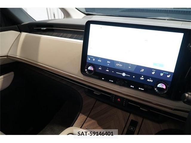 Lexus LM 2024-03 354291-15