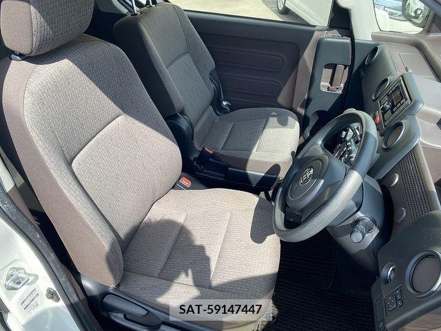 Toyota SPADE 2019-04 314599-11