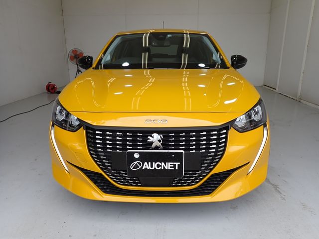 Peugeot 208 2022-10 4714-4