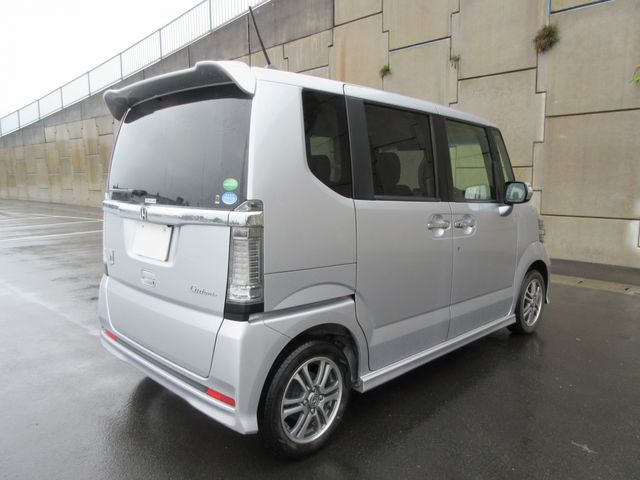 Honda N BOX CUSTOM 2015-10 182718-16