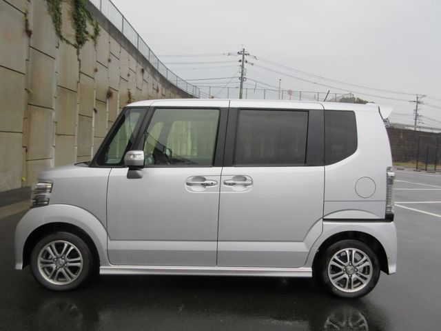 Honda N BOX CUSTOM 2015-10 182718-12