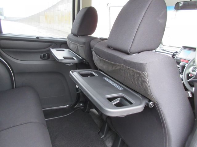 Honda N BOX CUSTOM 2015-10 182718-28