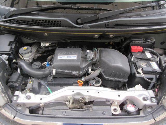 Honda N BOX CUSTOM 2015-10 182718-22