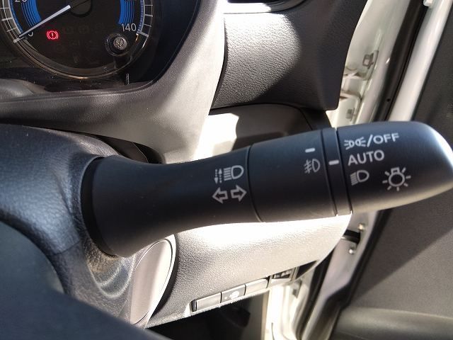 Nissan ROOX 2022-04 23308-21