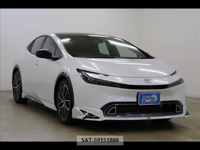 Toyota PRIUS 2023-06 220321-17