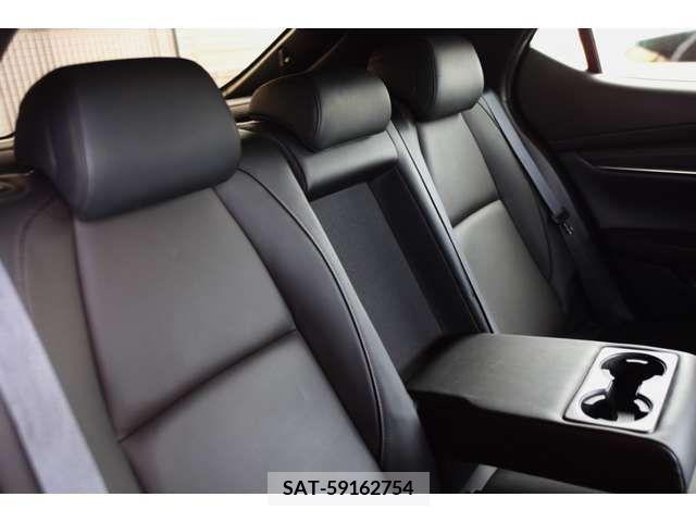 Mazda MAZDA3 2022-07 214325-9