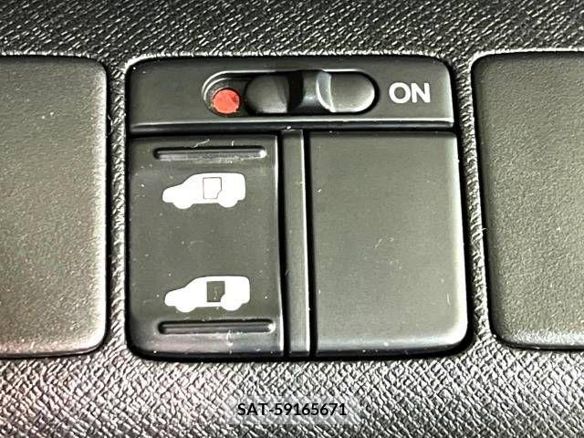 Honda STEP WGN 2012-02 324623-5
