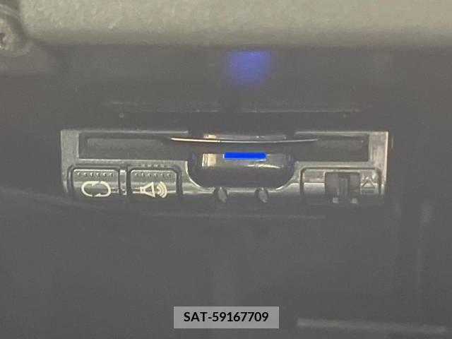 Mazda PREMACY 2010-05 281677-3