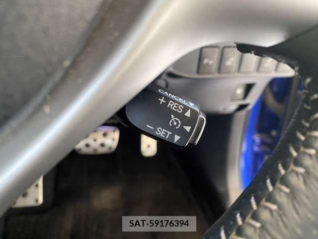 Lexus CT 2011-07 353917-10