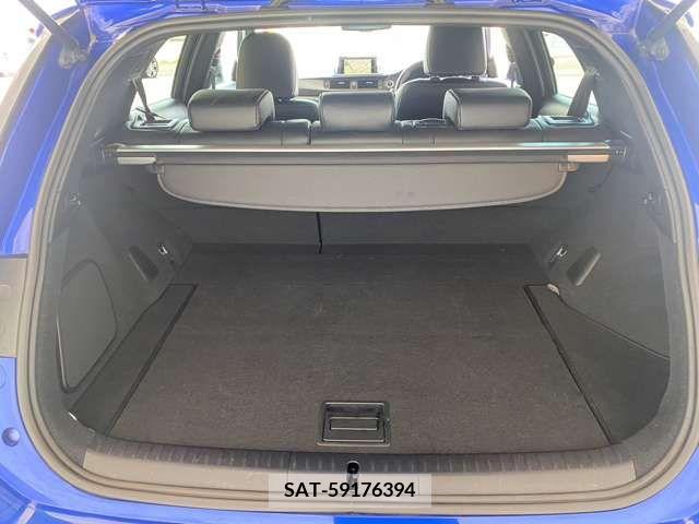 Lexus CT 2011-07 353917-8