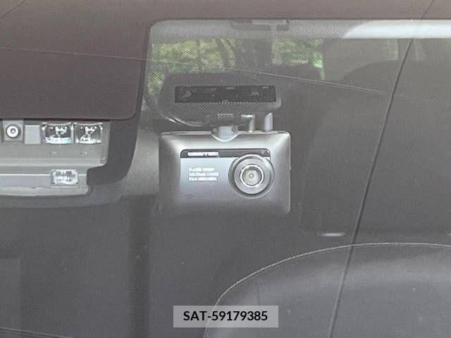 Toyota SIENTA 2019-08 285075-7