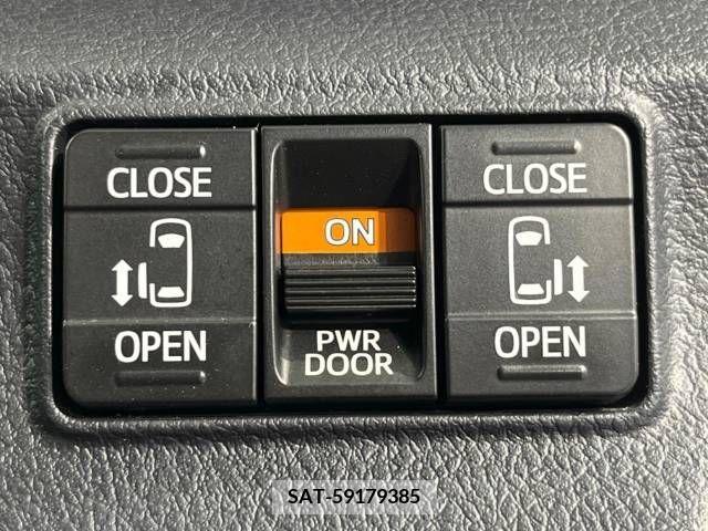 Toyota SIENTA 2019-08 285075-4