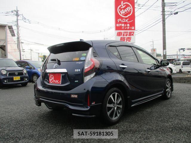 Toyota AQUA 2020-12 292145-2